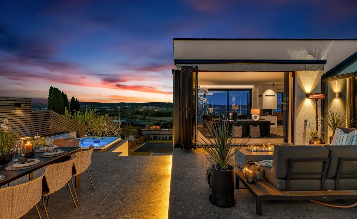 Aluminium Schüco Bi-Folding doors