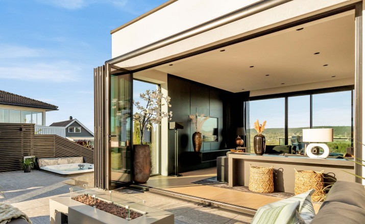 Aluminium Schüco Bi-Folding doors