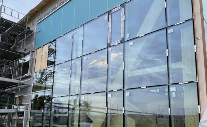 BArk glassfasade montering_Strømmen